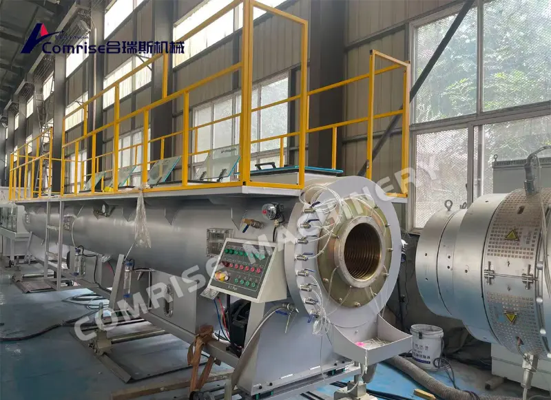 Feliciter complet Factory Tentatio magna-diameter PE Pipe extrusionem Lineam (200-500 mm)